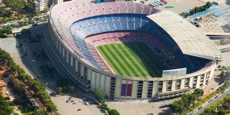 Vé vào sân Camp Nou bao nhiêu tiền