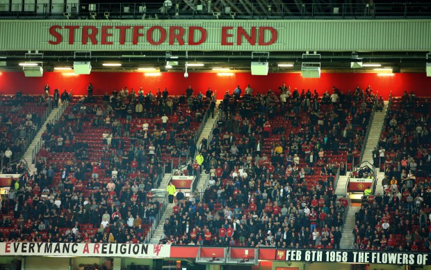Vai Trò Của Stretford End Đối Với Văn Hóa Và Sự Phát Triển Của Manchester United
